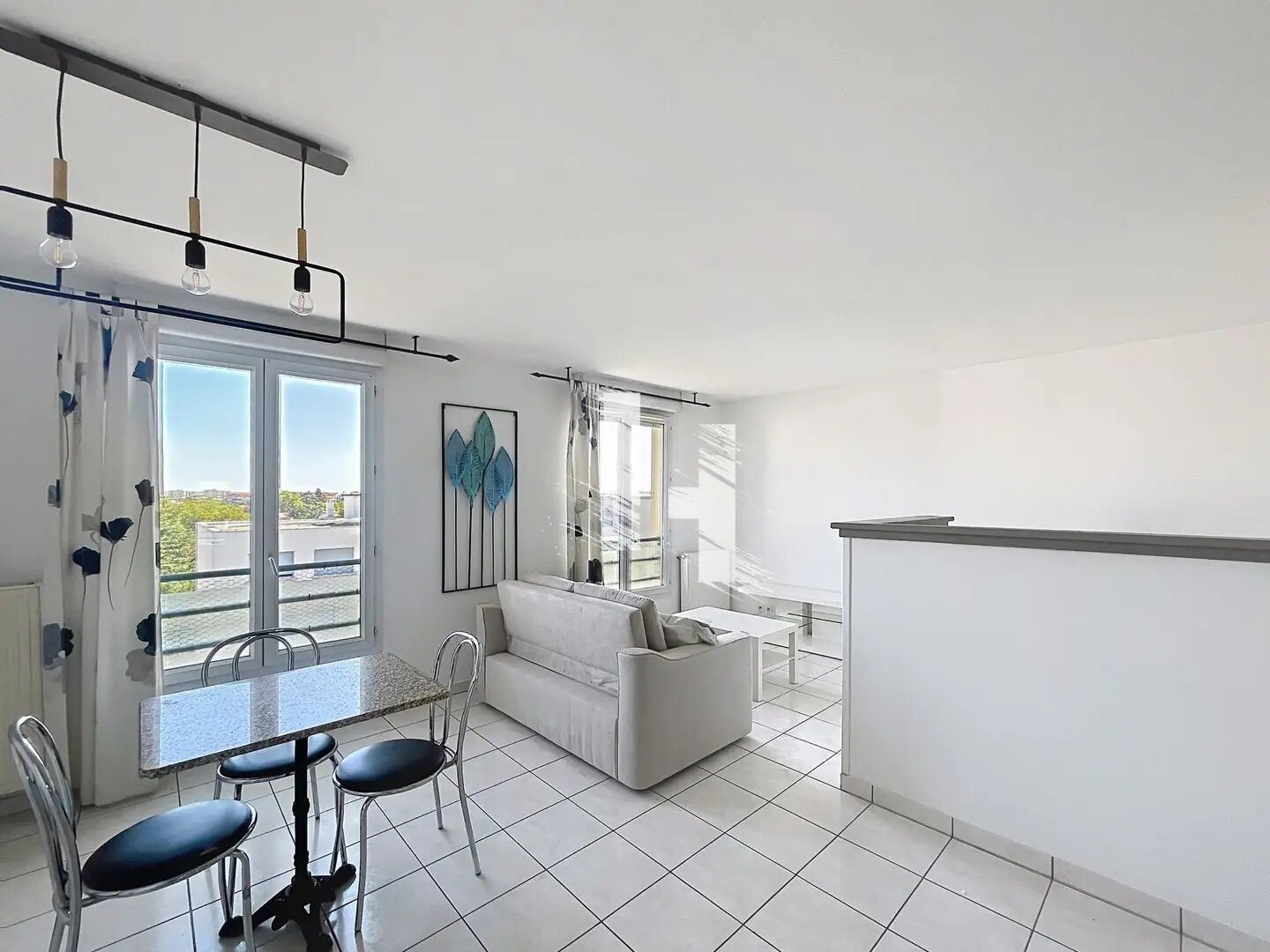 Appartement à louer, 39m², Bron