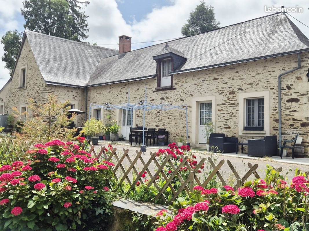 Maison à vendre, 171m², Miré
