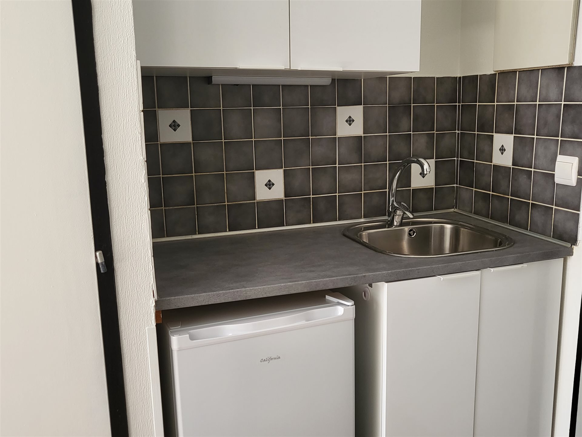 Appartement à louer, 17m², Rue