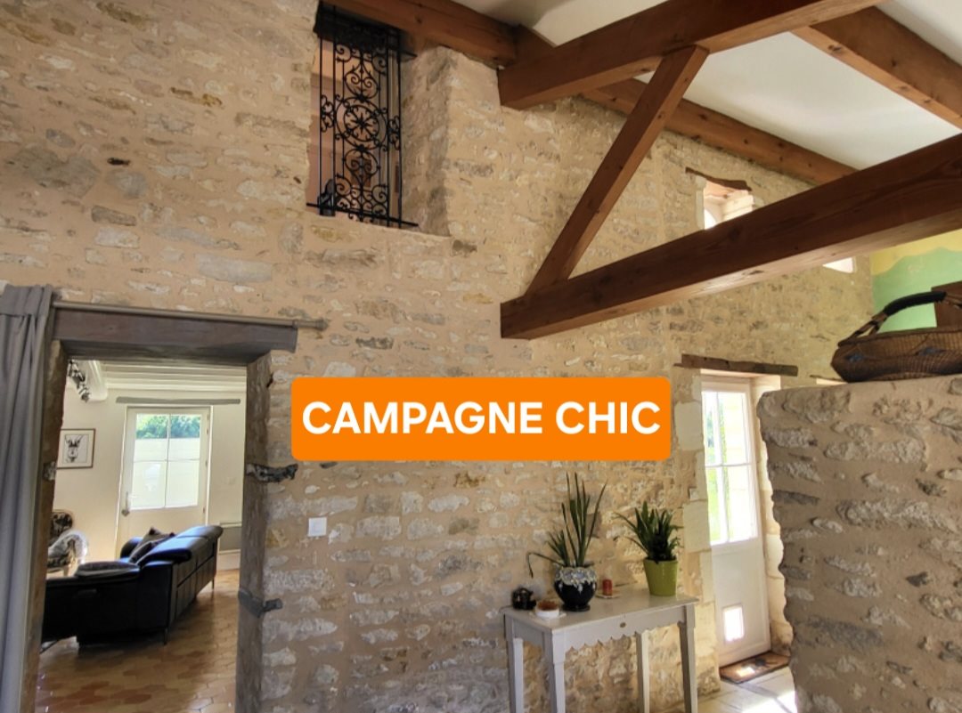 Maison à louer, 262m², Cartelègue