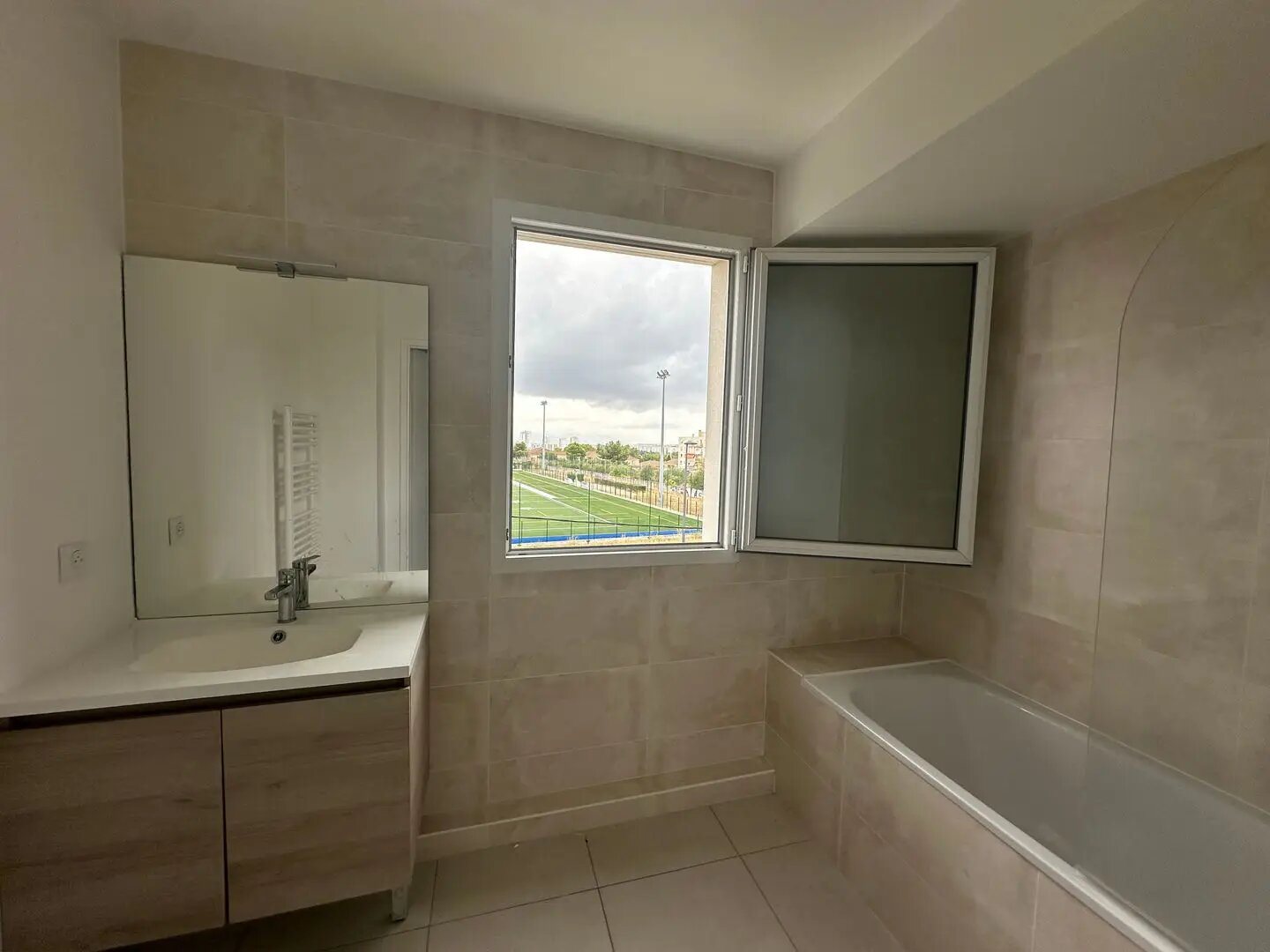 Appartement à louer, 90m², Marseille 14ème