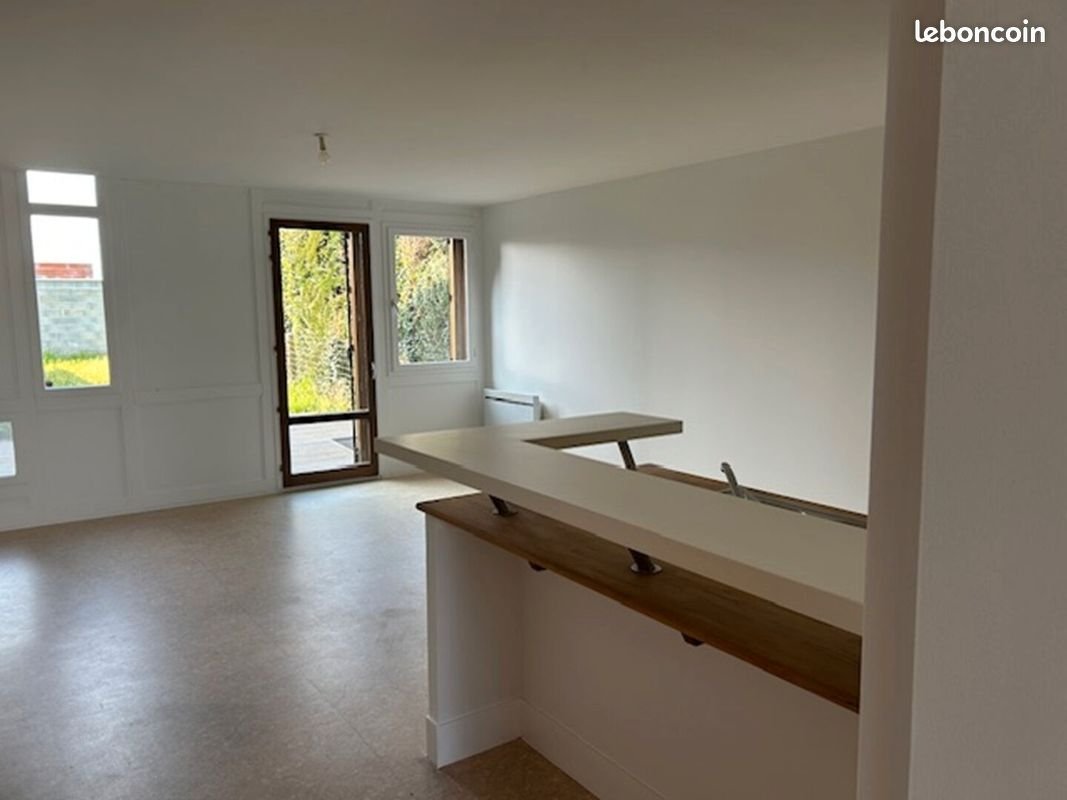 Maison à louer, 71m², Castres-Gironde