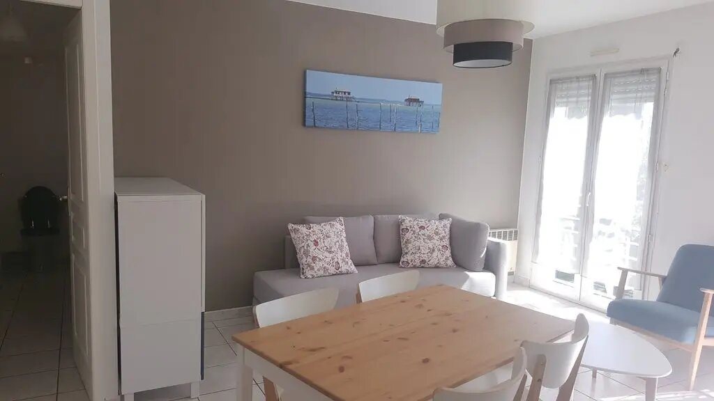 Appartement à louer, 49m², Talence