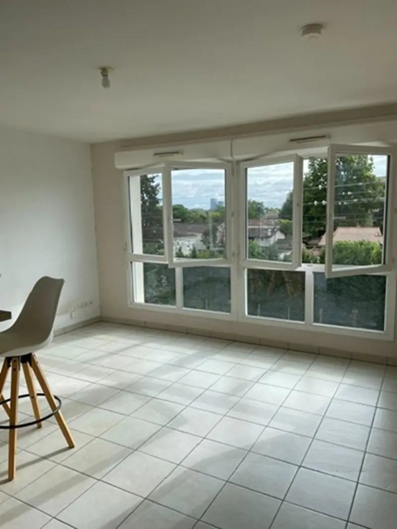 Appartement à louer, 29m², Mérignac