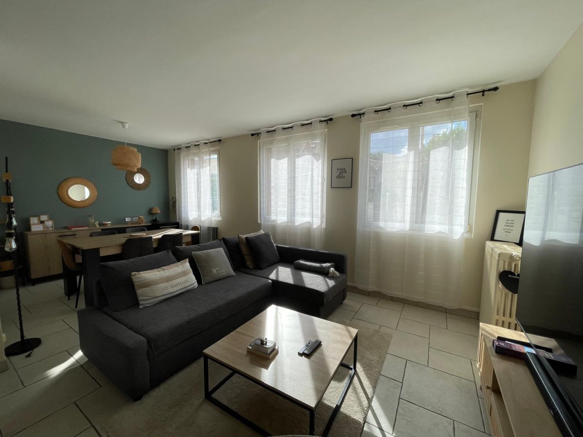 Appartement à louer, 63m², Mantes-la-Ville
