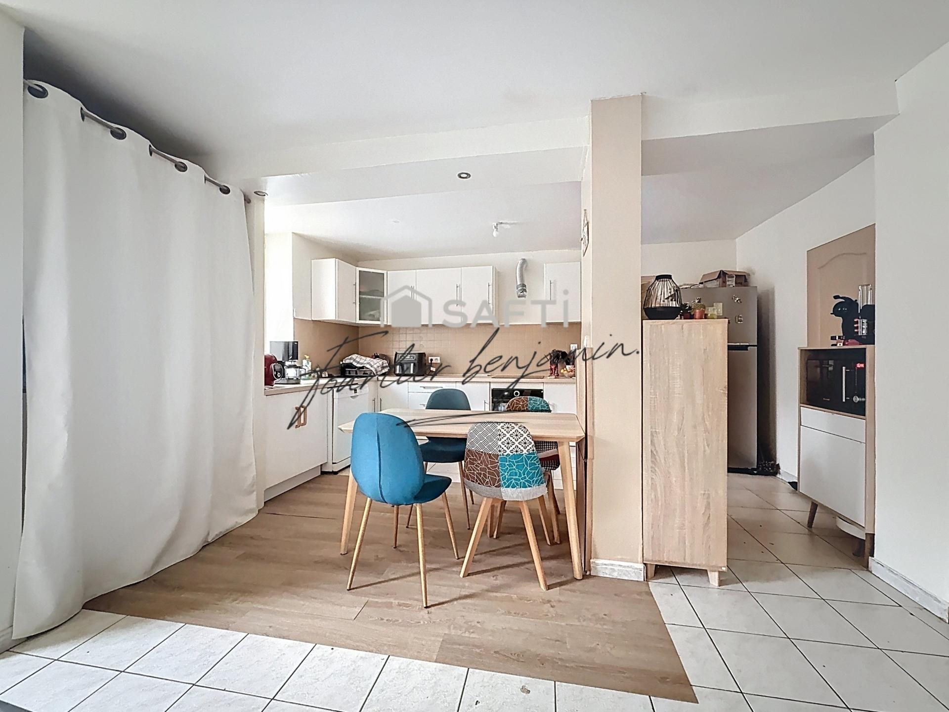 Maison à vendre, 155m², Everly
