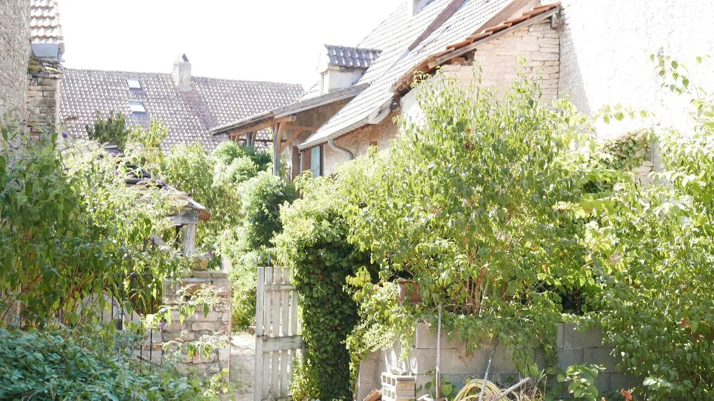 Maison à vendre, 140m², Cormatin
