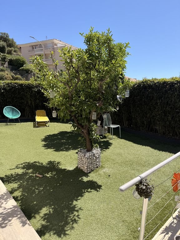 Maison à vendre, 93m², Bormes-les-Mimosas