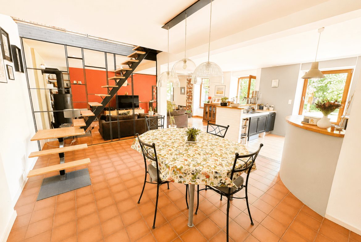 Maison à vendre, 218m², Trédion
