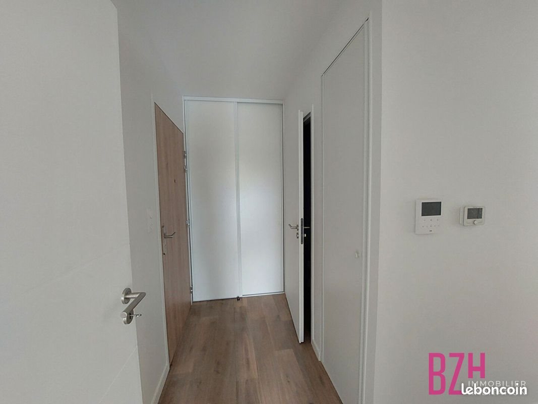 Appartement à louer, 46m², Theix
