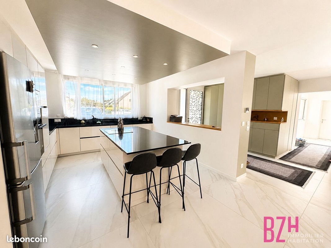 Maison à vendre, 223m², Saint-Avé