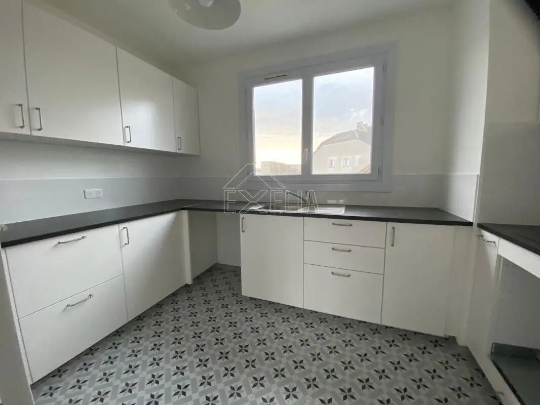 Appartement à louer, 85m², Mantes-la-Jolie