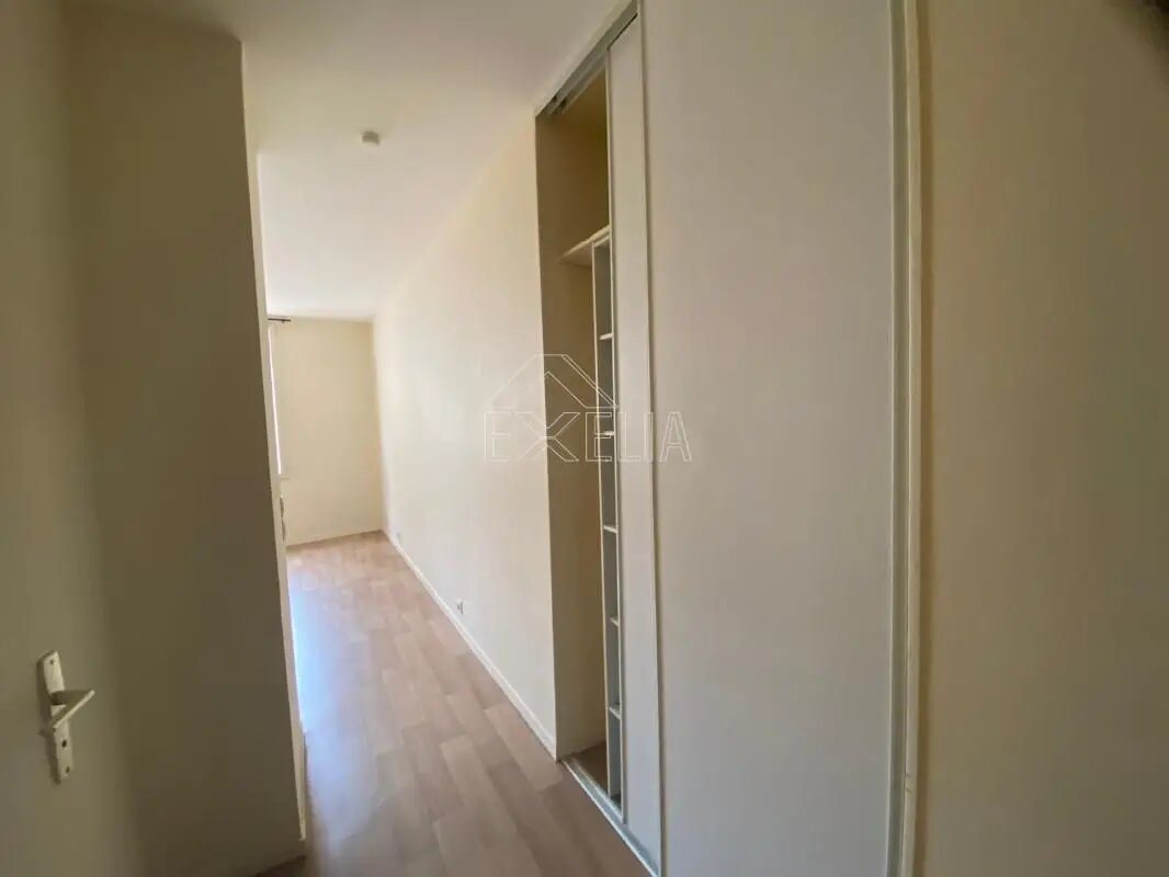 Appartement à louer, 21m², Mantes-la-Jolie