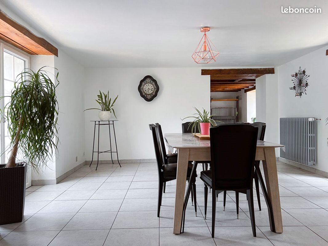 Maison à vendre, 122m², Montreuil-sur-Loir
