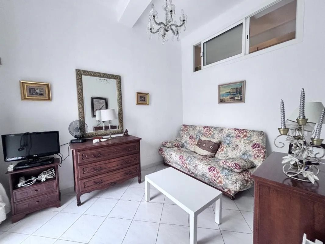 Appartement à louer, 41m², Bastia