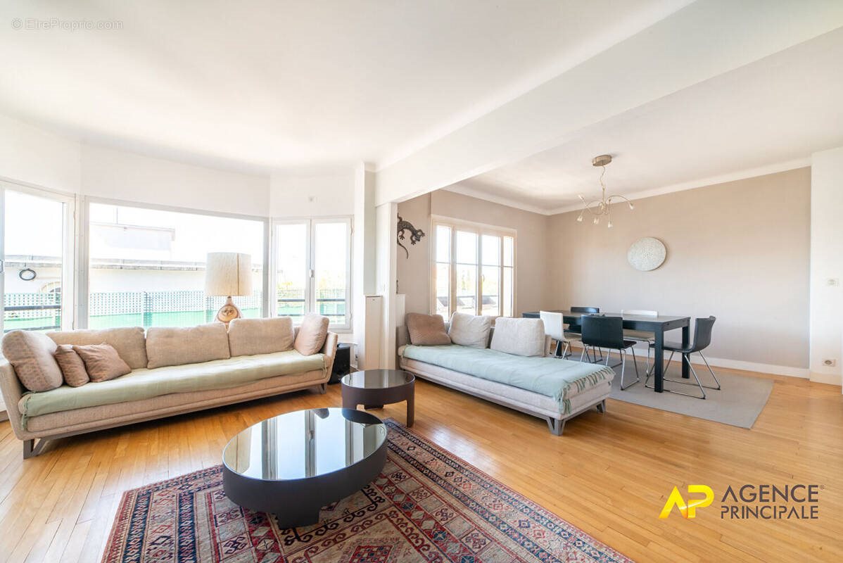 Appartement à vendre, 148m², La Garenne-Colombes