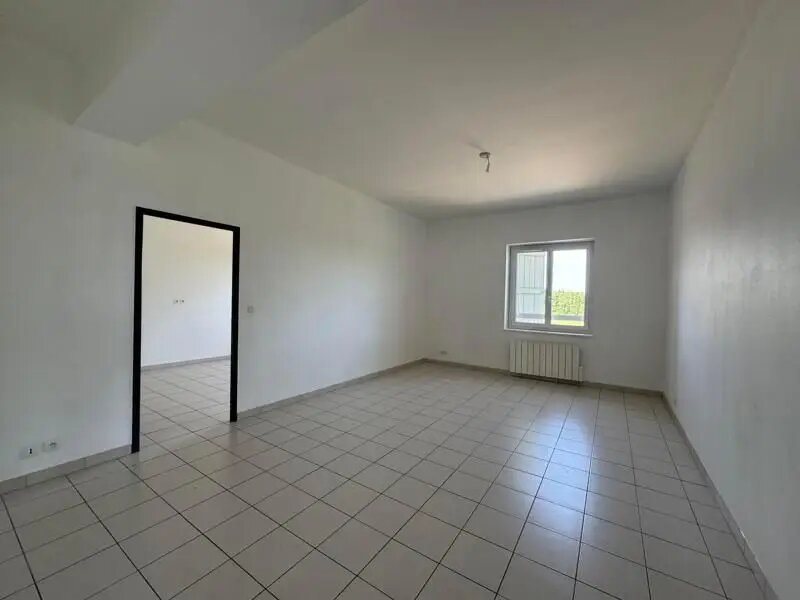 Appartement à louer, 124m², Neuville-les-Dames
