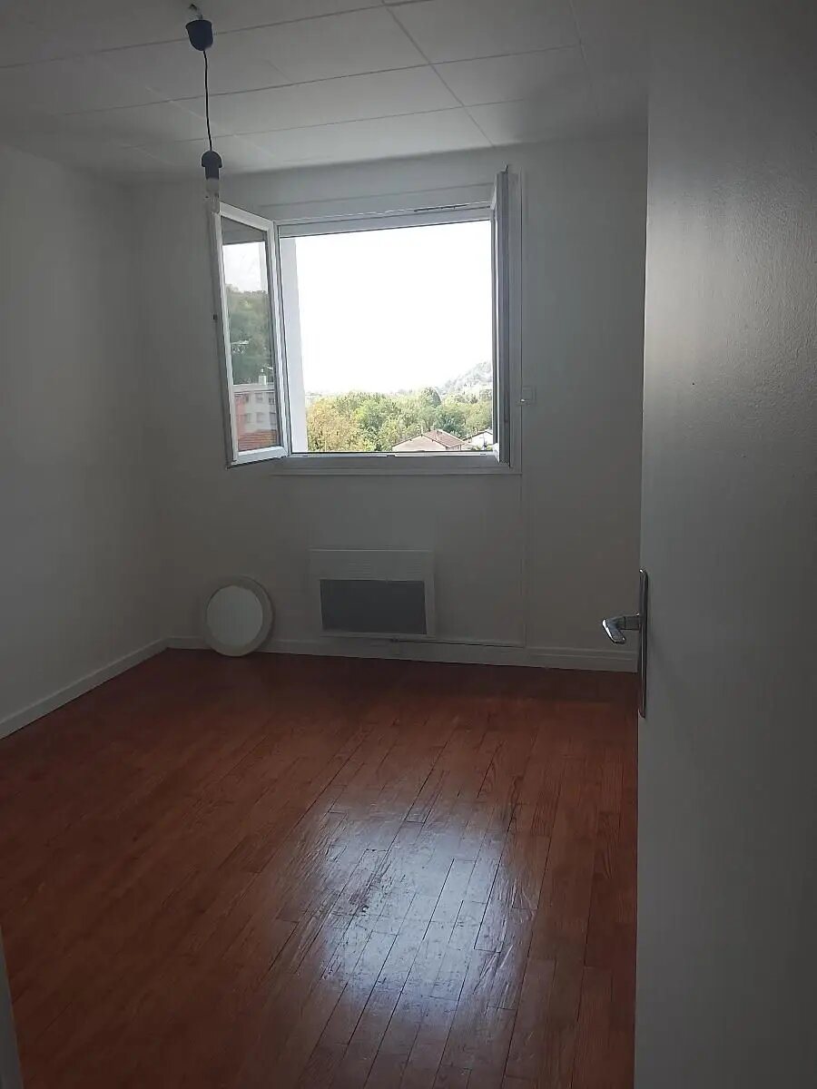 Appartement à louer, 53m², Miribel