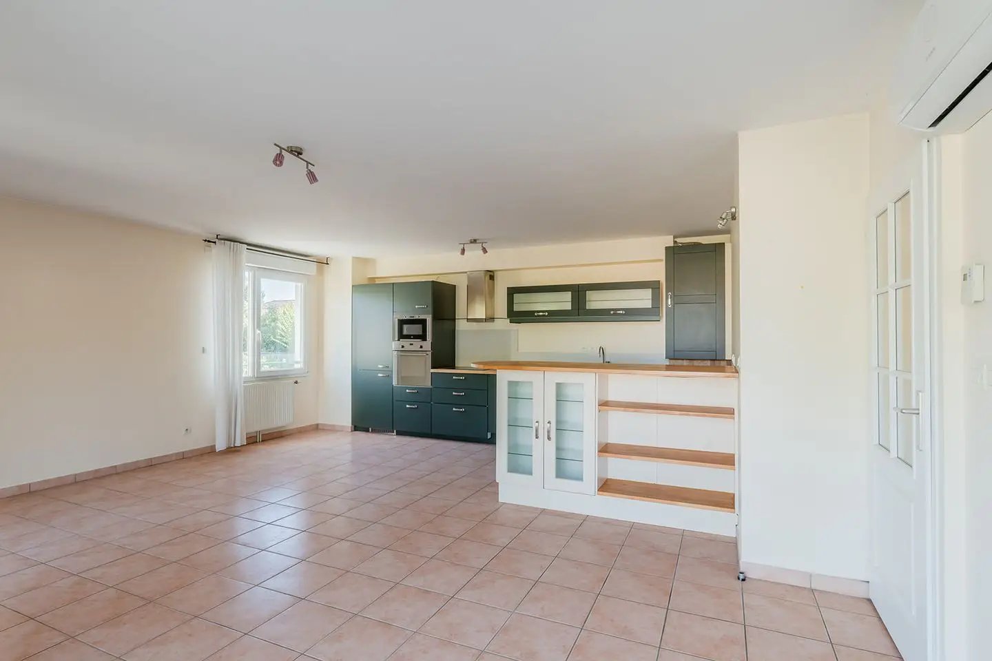 Appartement à vendre, 74m², Miribel