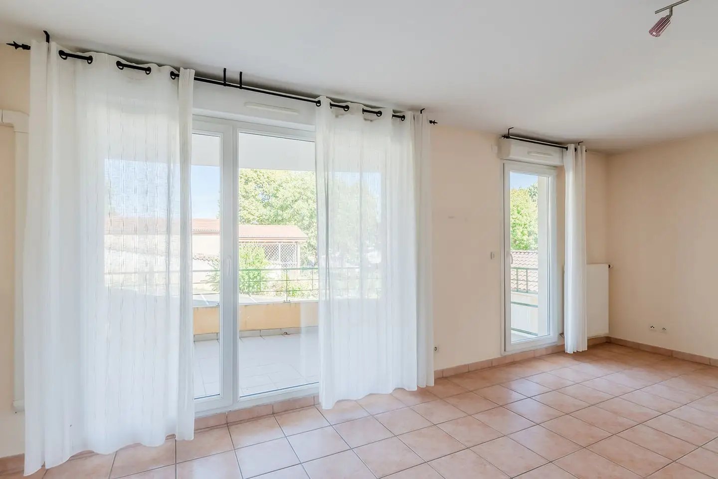 Appartement à vendre, 74m², Miribel