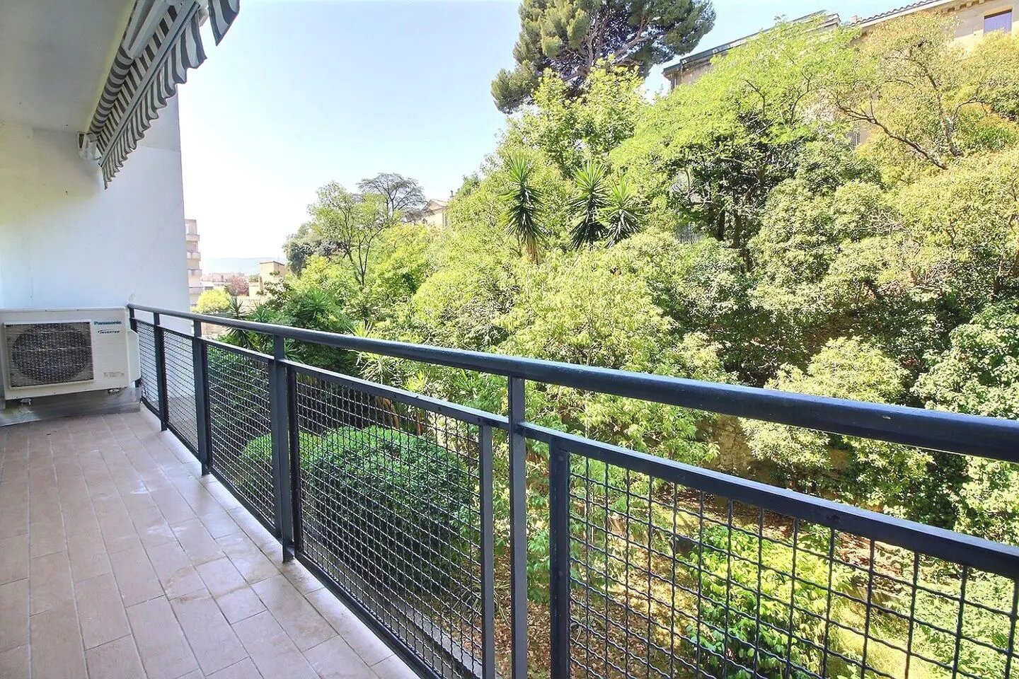 Appartement à louer, 88m², Marseille 8ème