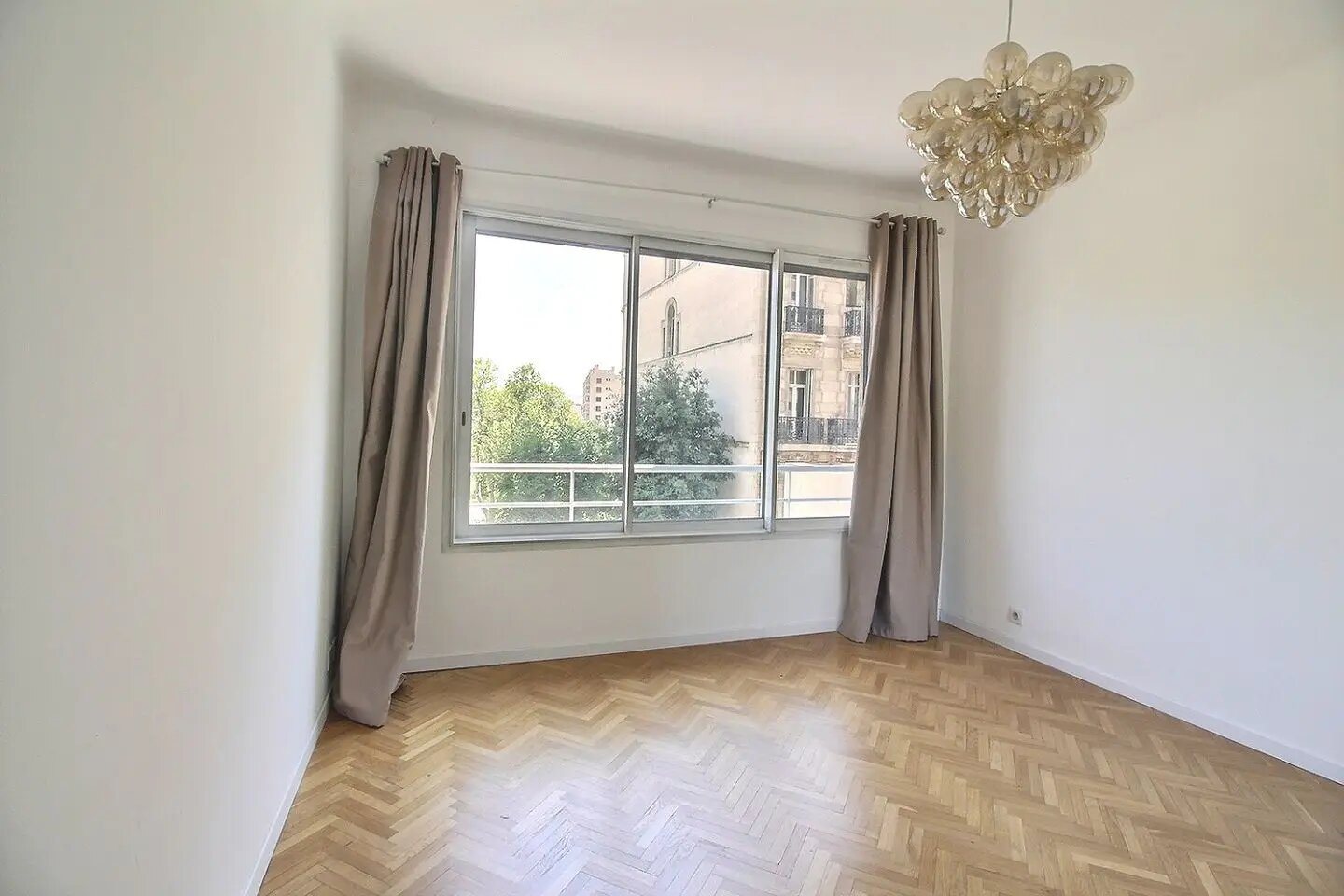 Appartement à louer, 88m², Marseille 8ème
