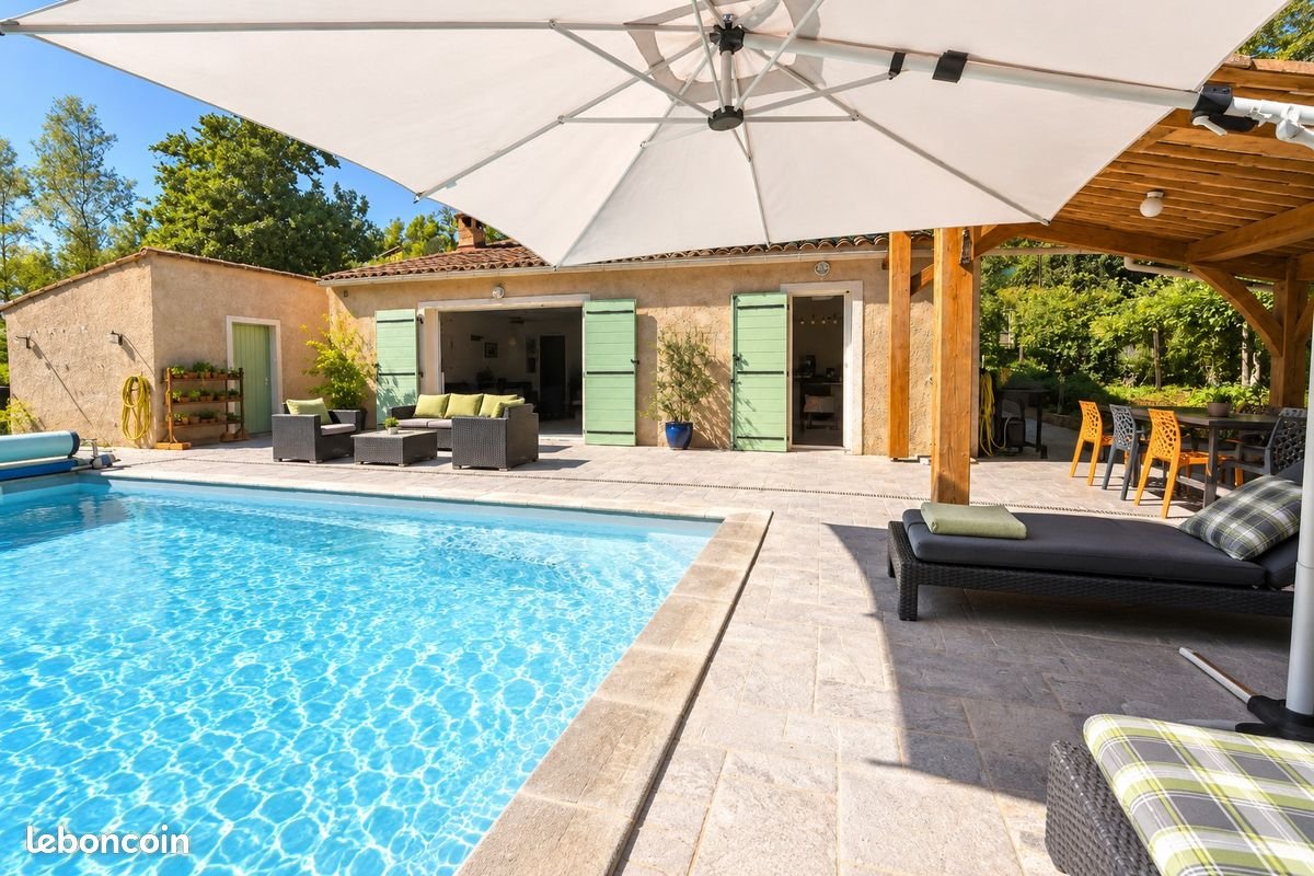 Maison à vendre, 102m², Quinson