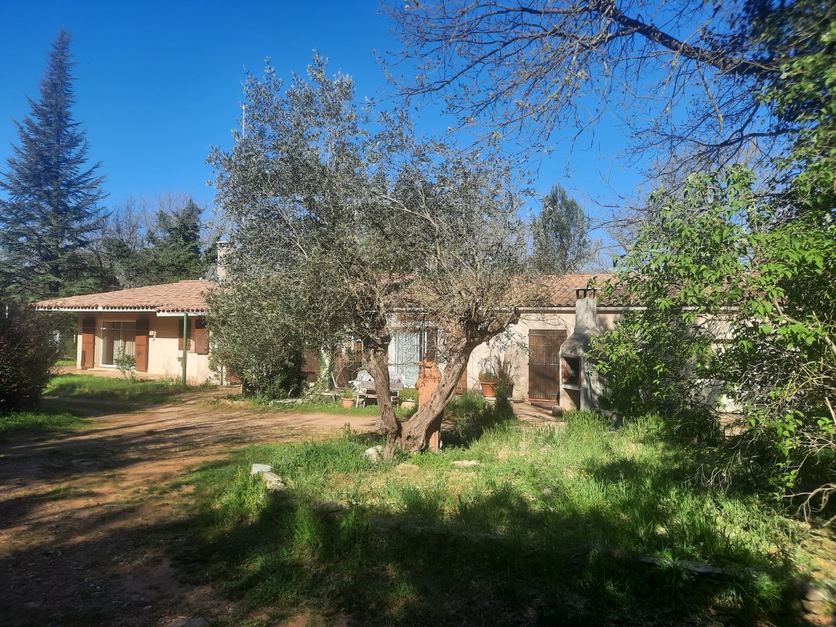 Maison à vendre, 202m², Tourves