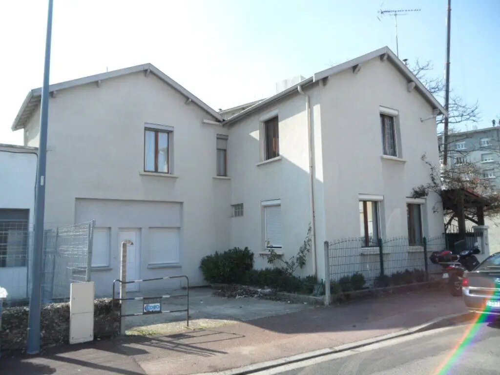 Appartement à vendre, 125m², Vénissieux