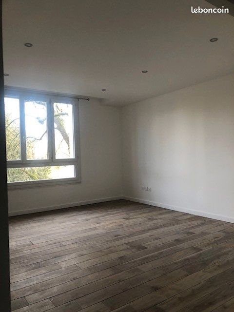 Appartement à louer, 65m², Bougival