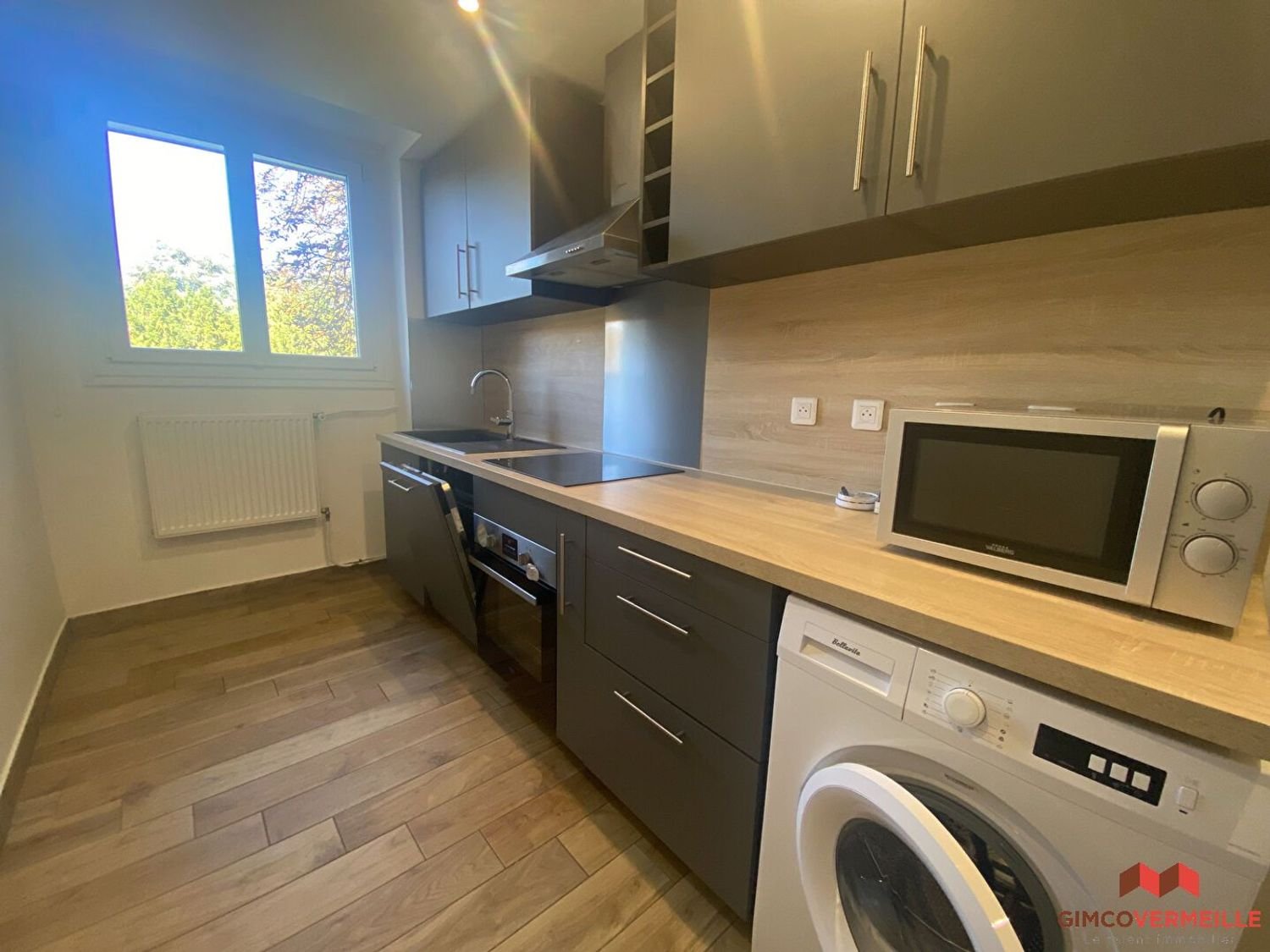 Appartement à louer, 65m², Bougival