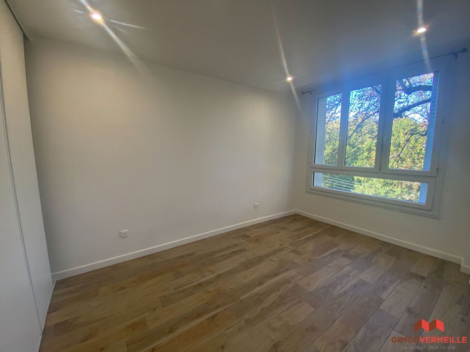Appartement à louer, 65m², Bougival