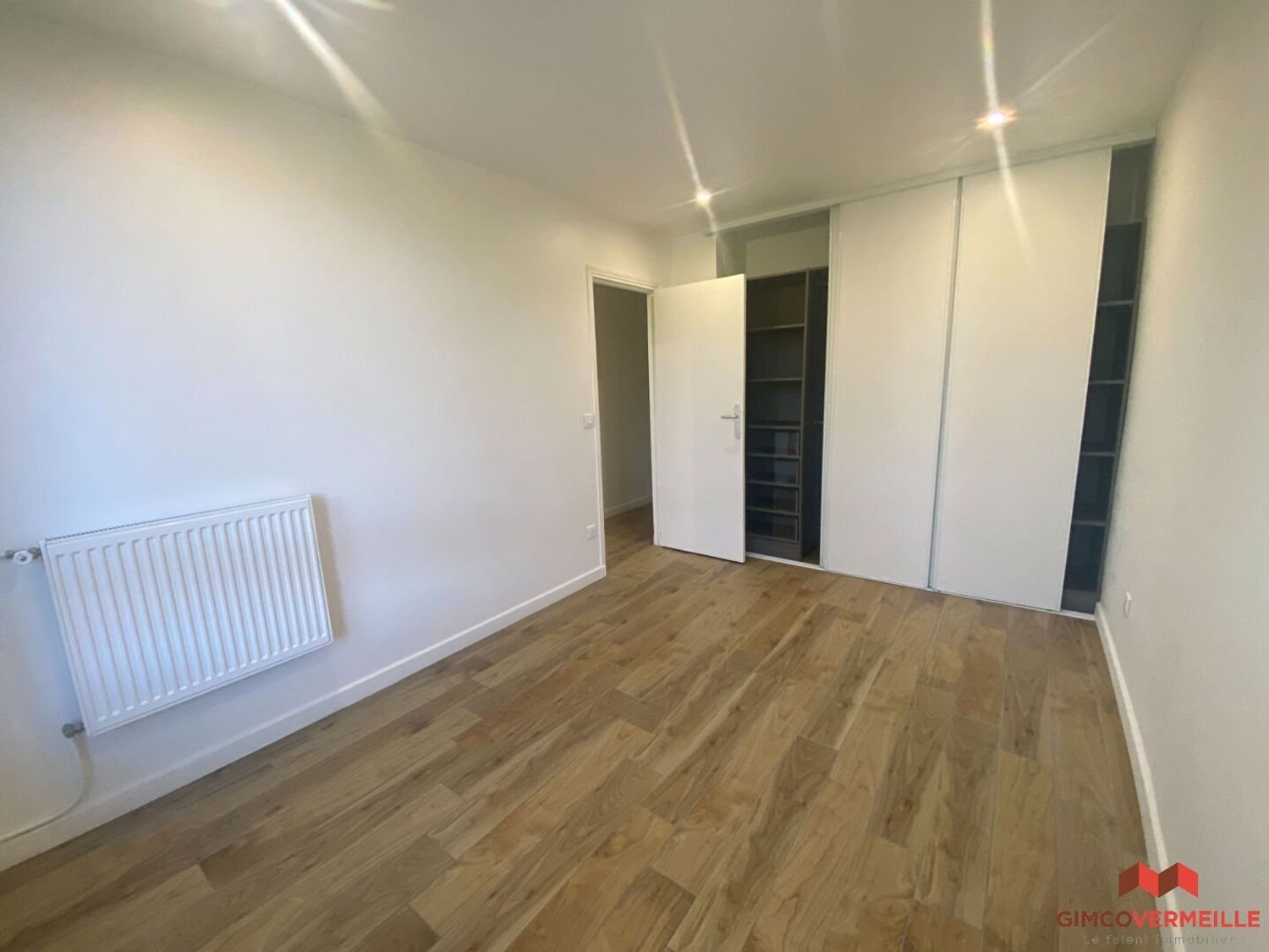 Appartement à louer, 65m², Bougival