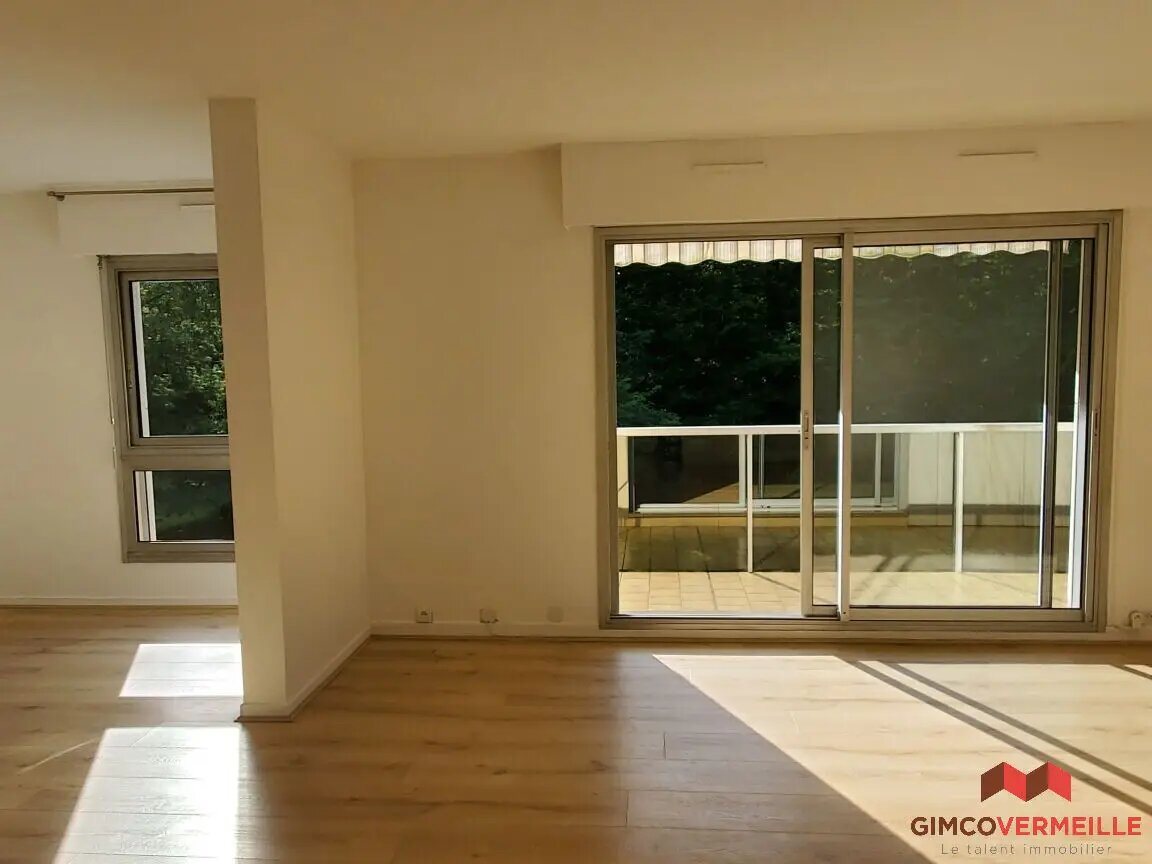 Appartement à louer, 69m², Bougival