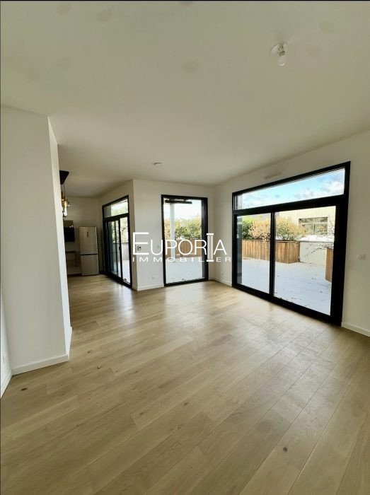 Appartement à vendre, 121m², Tassin-la-Demi-Lune