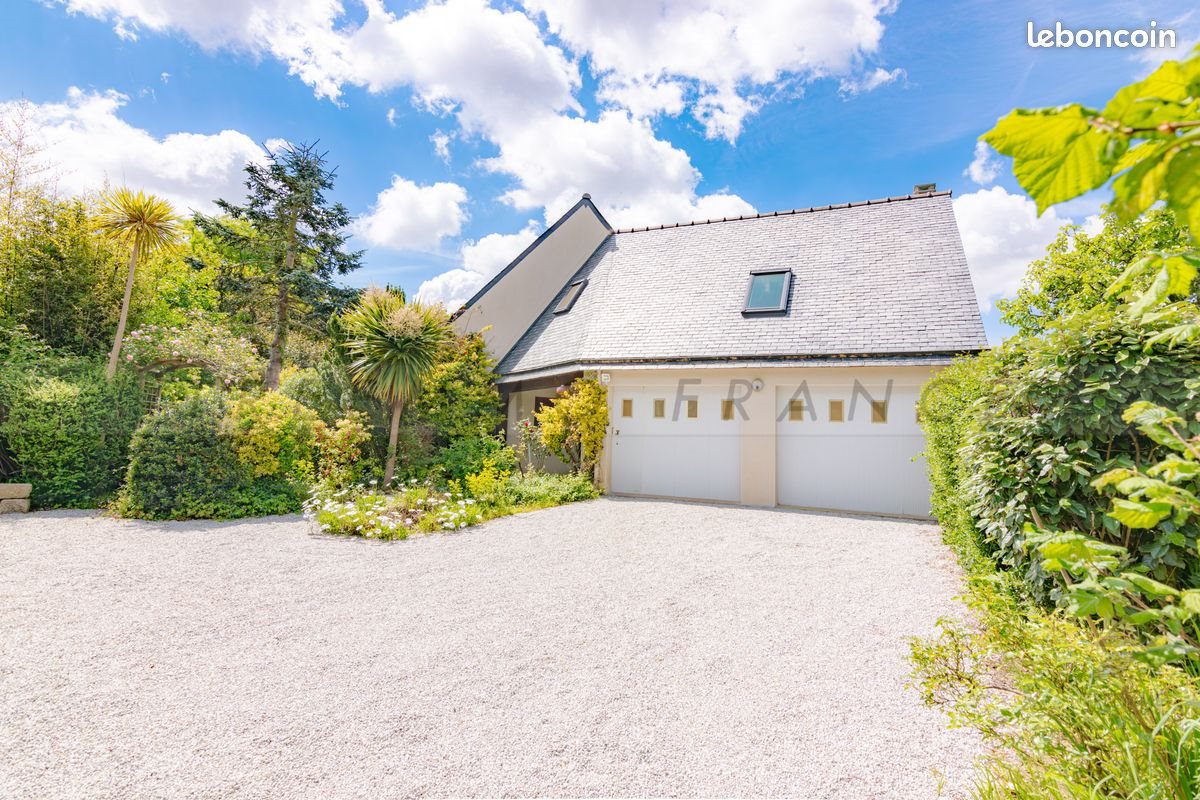 Maison à vendre, 140m², Tréflaouénan