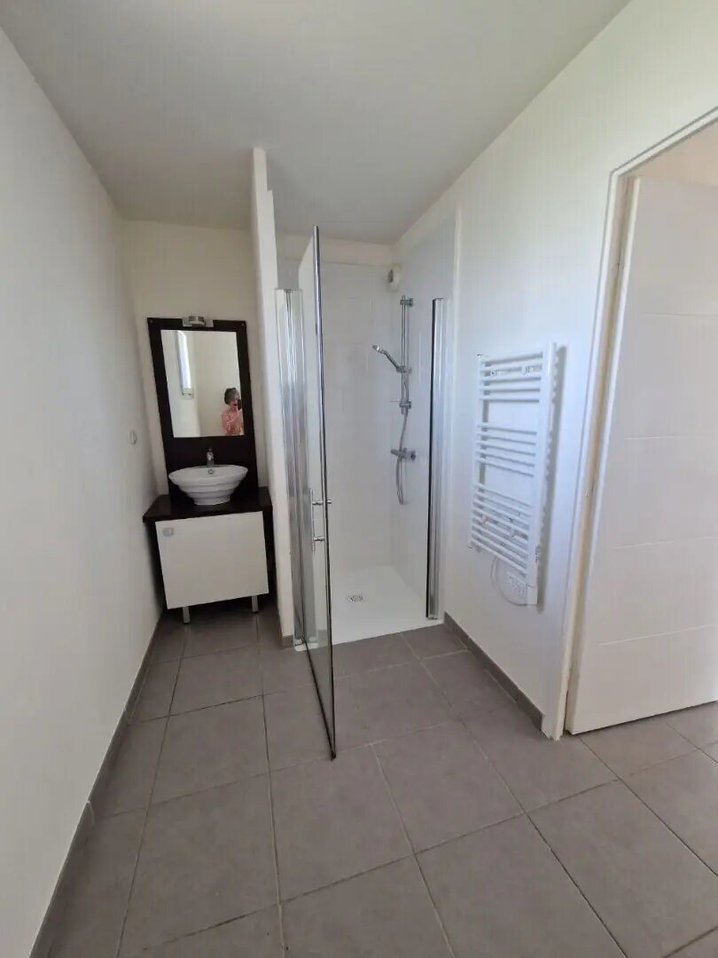 Appartement à louer, 43m², La Brède