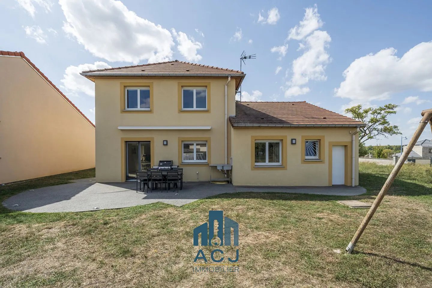 Maison à vendre, 130m², Lemainville