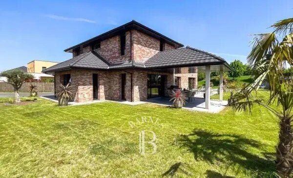 Maison à vendre, 283m², Mérignies