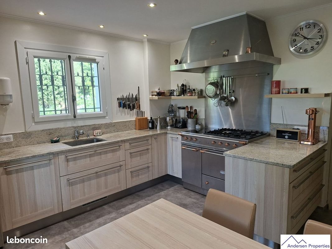 Maison à vendre, 350m², Antibes