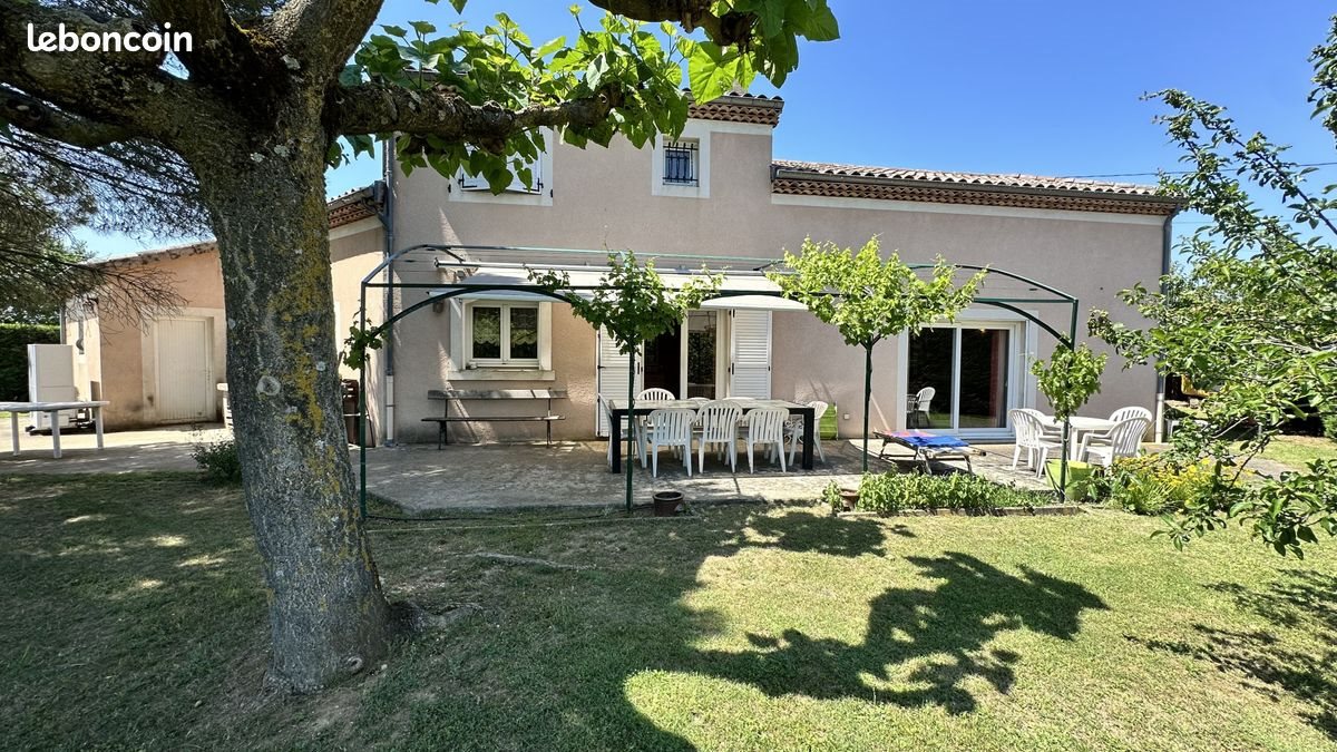 Maison à vendre, 191m², Granges-les-Beaumont