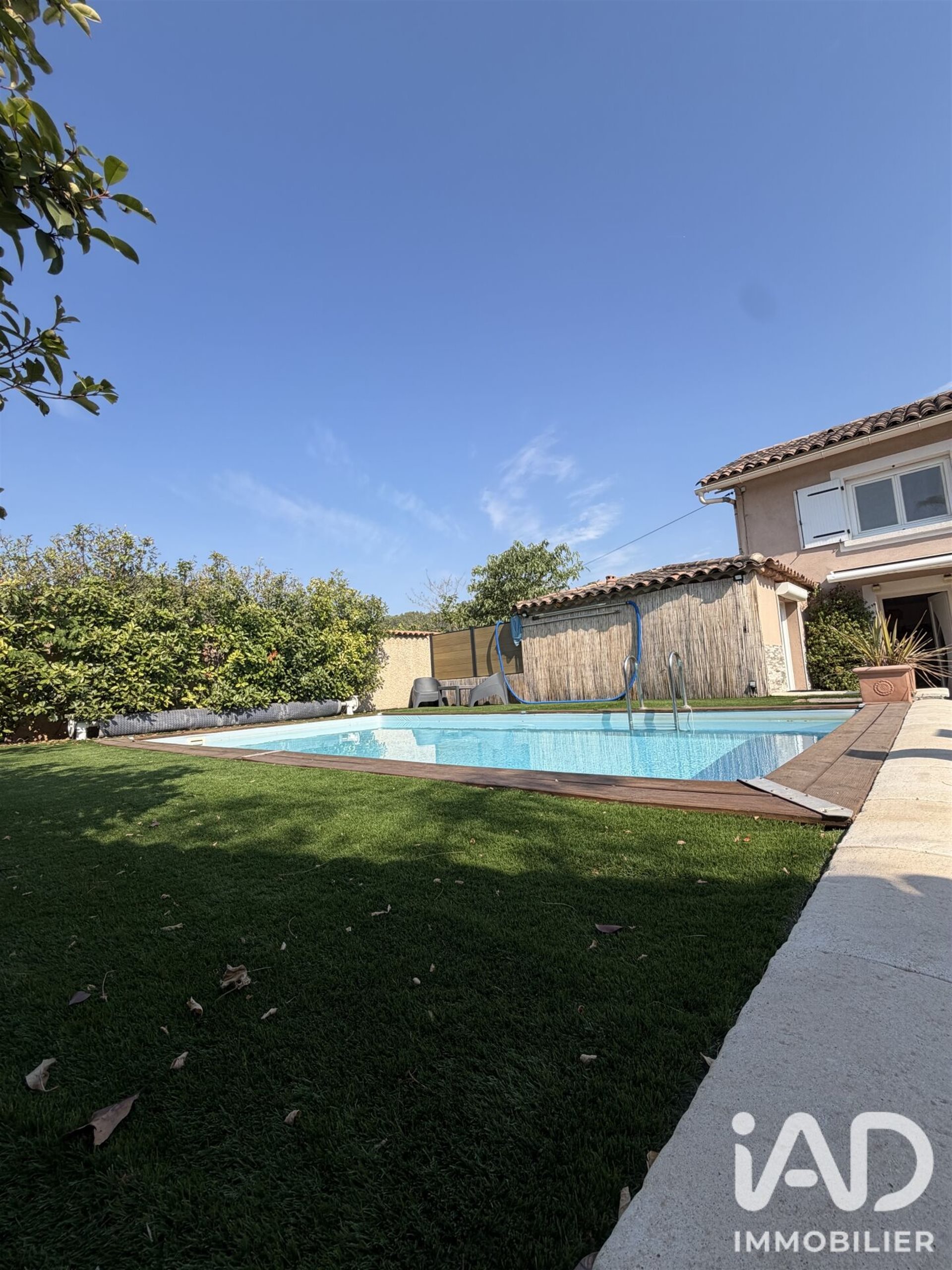 Maison à vendre, 158m², Cuers