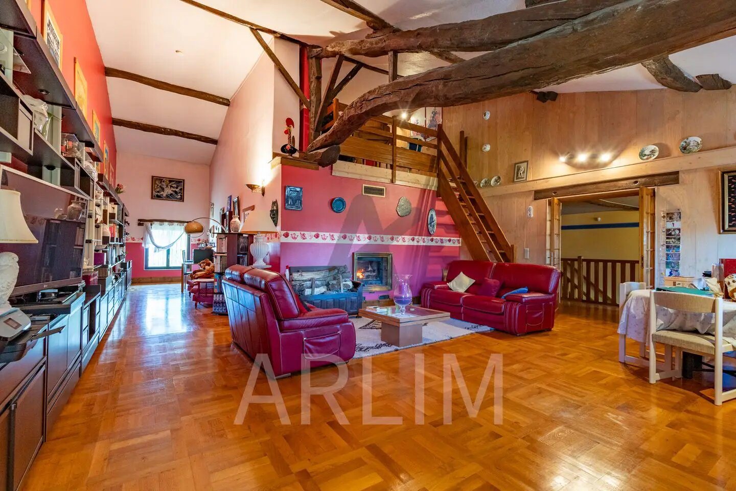 Maison à vendre, 440m², Villette-sur-Ain