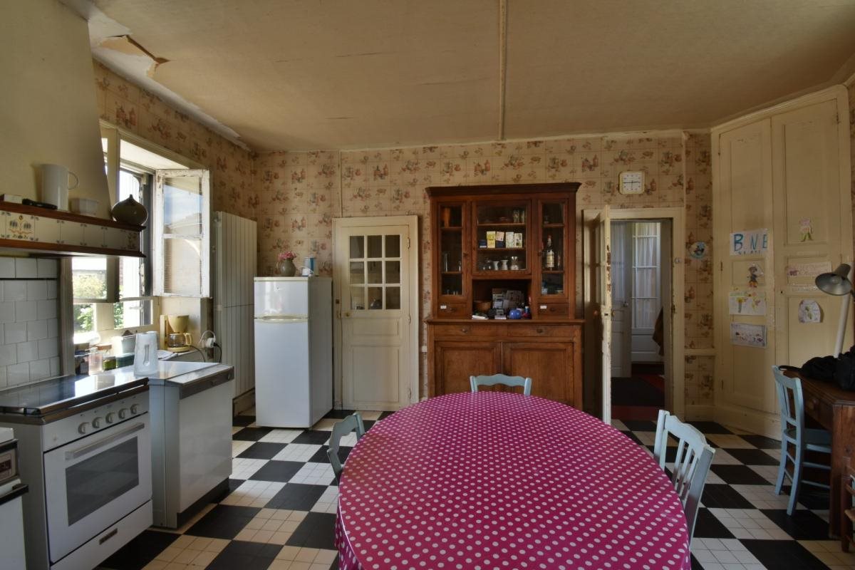 Maison à vendre, 151m², Prissac