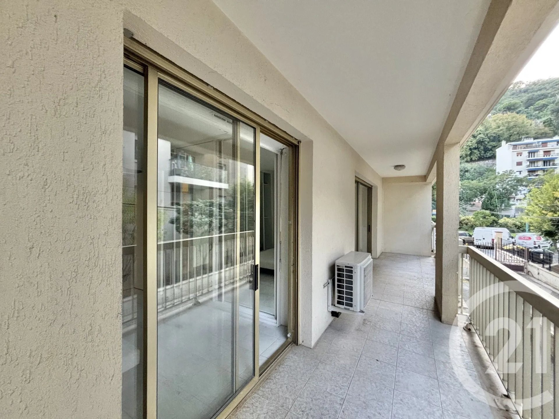 Appartement à louer, 54m², Menton