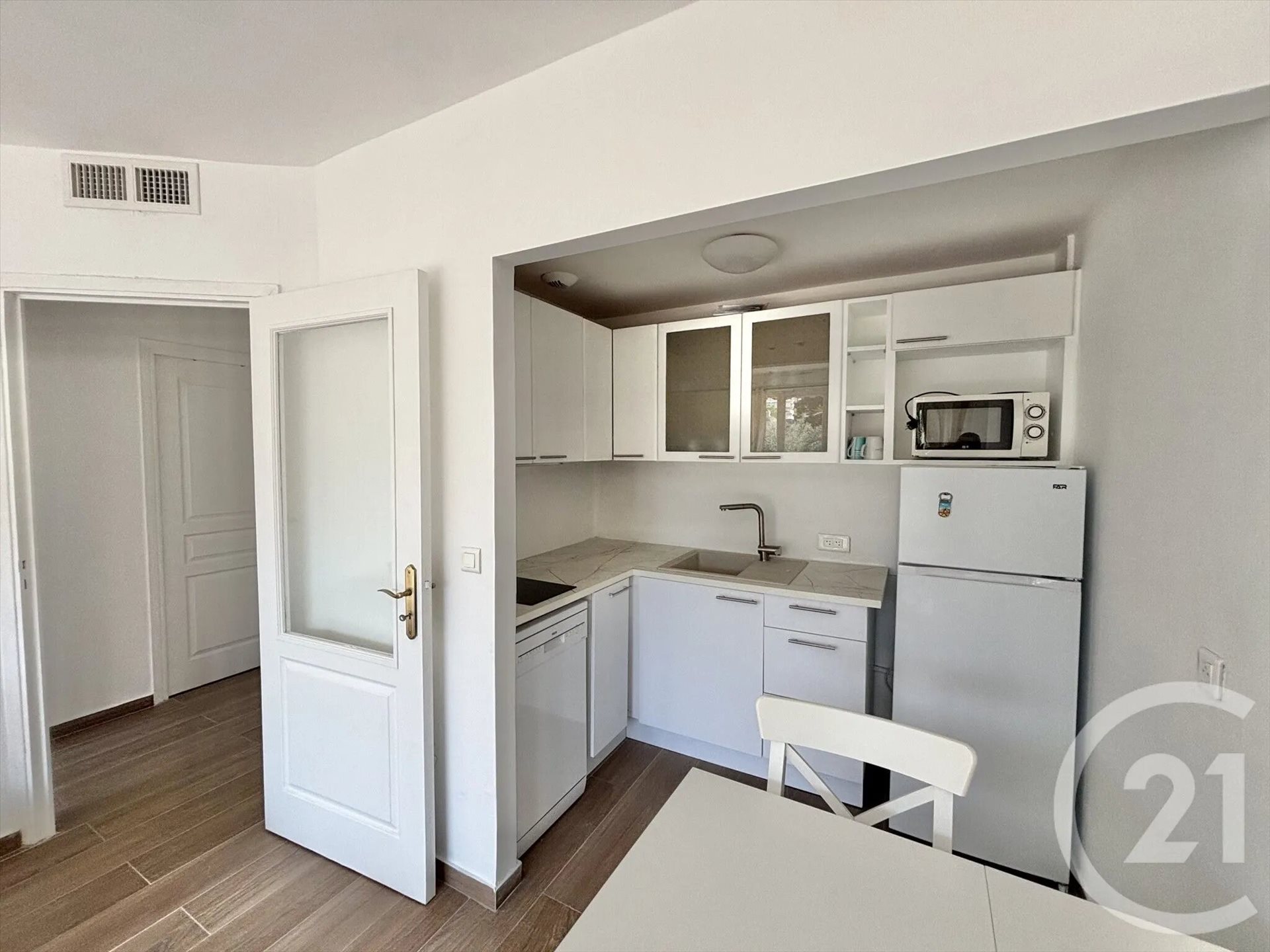 Appartement à louer, 31m², Menton