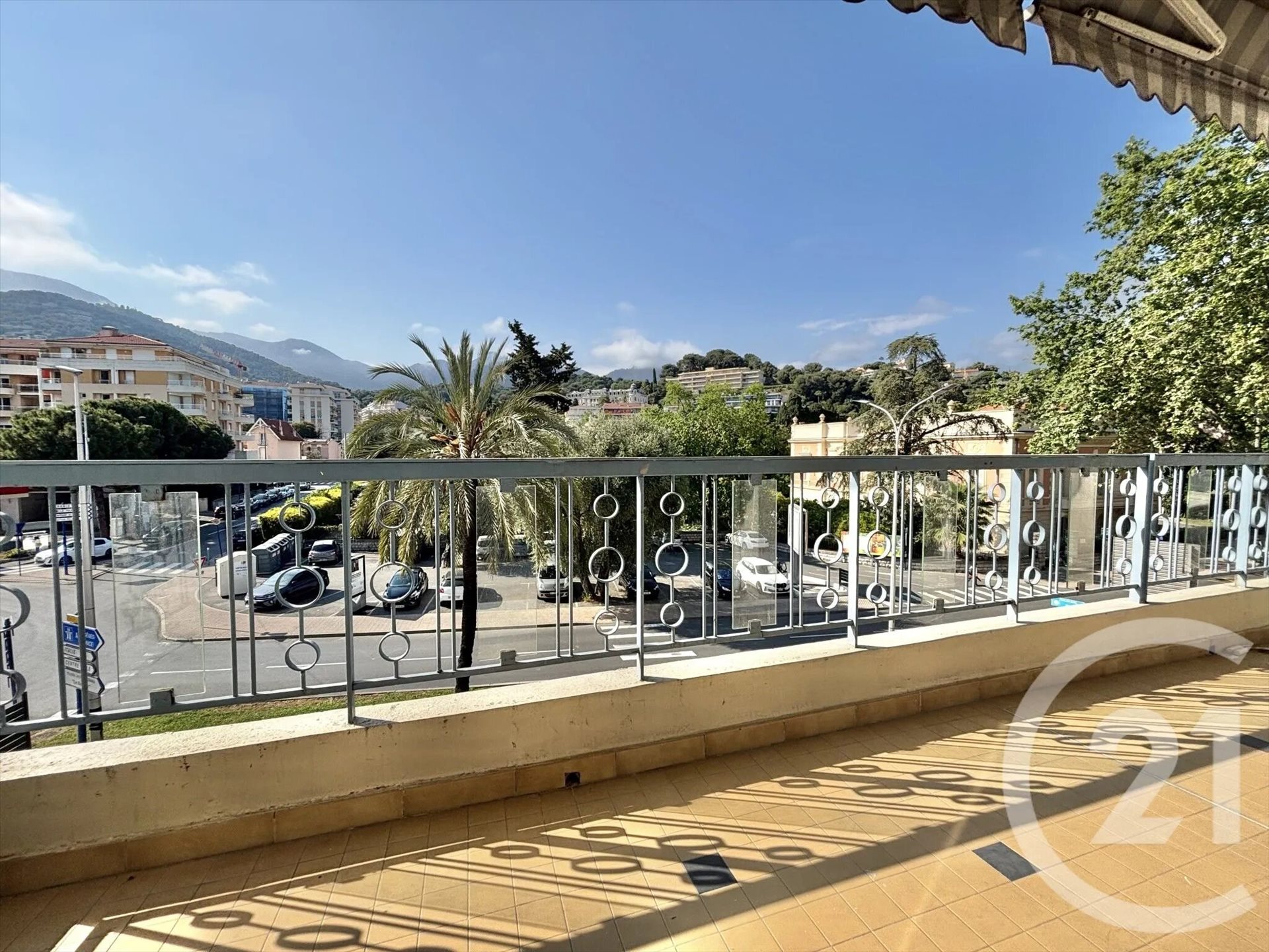 Appartement à louer, 31m², Menton