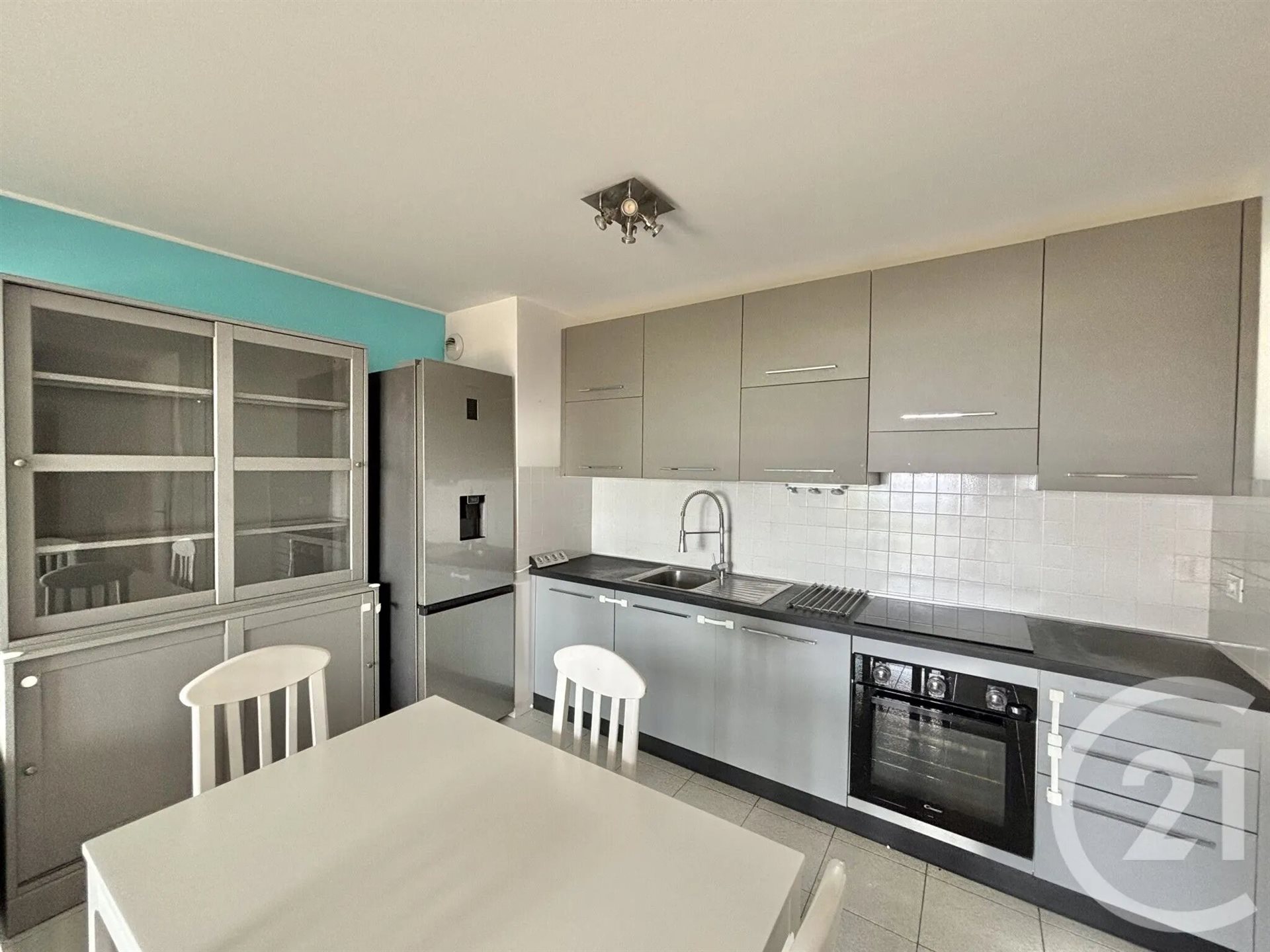 Appartement à louer, 45m², Roquebrune-Cap-Martin