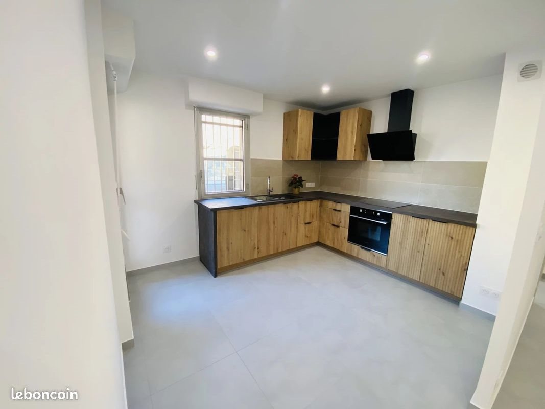 Appartement à vendre, 75m², Salon-de-Provence