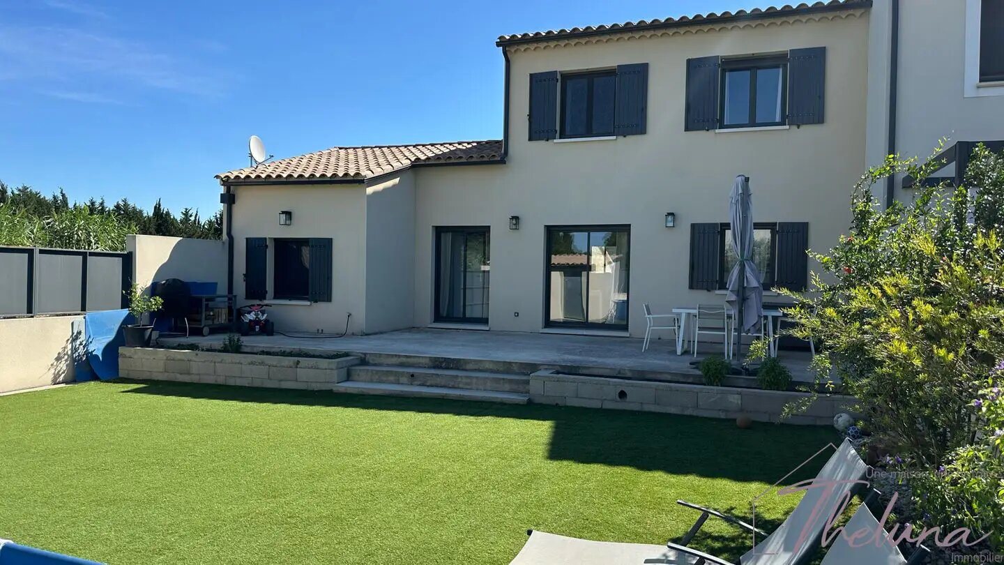 Maison à vendre, 101m², Mas-Blanc-des-Alpilles